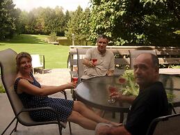 Koch Haus Bed & Breakfast