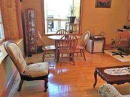 Koch Haus Bed & Breakfast