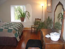 Koch Haus Bed & Breakfast