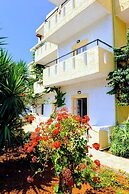 Stelios Residence Apartments