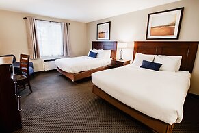 Hessenland Inn & Schatz Winery