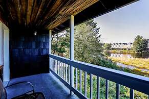 Coast River Inn by OYO Seaside