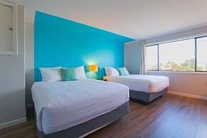 Coast River Inn by OYO Seaside