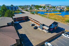 Coast River Inn by OYO Seaside