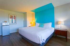 Coast River Inn by OYO Seaside