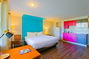 Coast River Inn by OYO Seaside