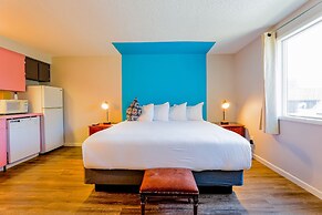 Coast River Inn by OYO Seaside