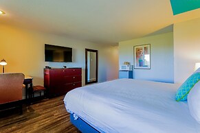 Coast River Inn by OYO Seaside