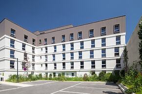 B&B HOTEL Paris Romainville Noisy-le-Sec