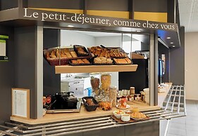 B&B HOTEL Paris Romainville Noisy-le-Sec