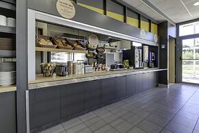 B&B HOTEL Marseille Vélodrome Prado