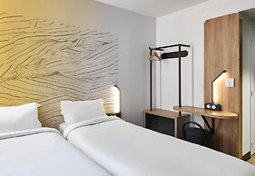 B&B HOTEL Marseille Vélodrome Prado