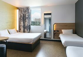 B&B HOTEL Marseille Vélodrome Prado