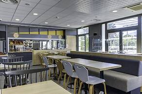 B&B HOTEL Marseille Vélodrome Prado