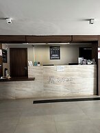 Riviera Hotel by Bsb Inn