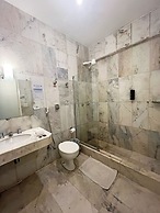 Riviera Hotel by Bsb Inn