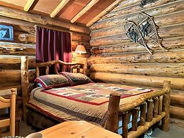 Alaska Creekside Cabins