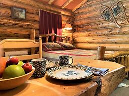 Alaska Creekside Cabins