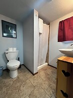 Alaska Creekside Cabins