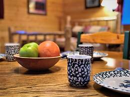 Alaska Creekside Cabins