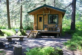 Alaska Creekside Cabins