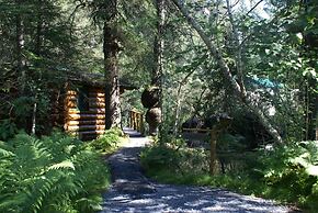 Alaska Creekside Cabins