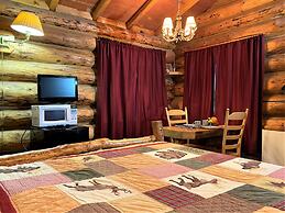Alaska Creekside Cabins