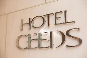 Hotel Ceeds - Adults Only