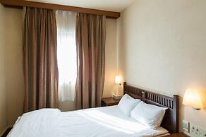 Hotel Ceeds - Adults Only