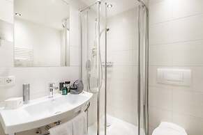 Heart Hotel Grischuna