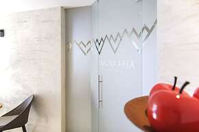 Heart Hotel Grischuna