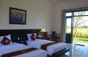 Hoi An Red Frangipani Villa