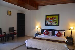 Hoi An Red Frangipani Villa