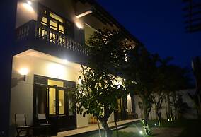 Hoi An Red Frangipani Villa