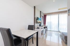 Paripas Patong Resort