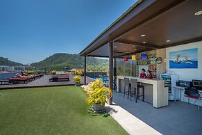 Paripas Patong Resort