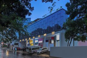 Hotel NEO Dipatiukur - Bandung by ASTON