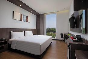 Hotel NEO Dipatiukur - Bandung by ASTON