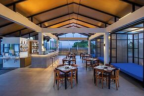 Hotel NEO Dipatiukur - Bandung by ASTON