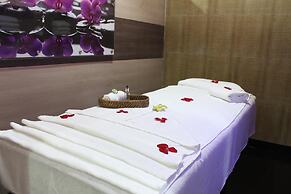 Hotel Gateway Grandeur