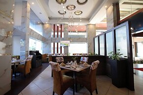 Hotel Gateway Grandeur