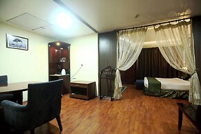 Hotel Gateway Grandeur