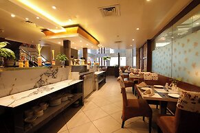 Hotel Gateway Grandeur