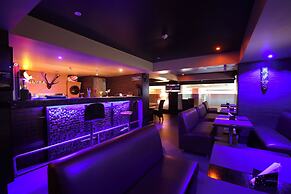 Hotel Gateway Grandeur