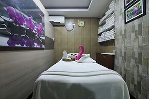 Hotel Gateway Grandeur