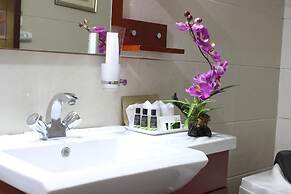 Hotel Gateway Grandeur