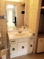 Town N Country Motor Inn