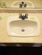 Town N Country Motor Inn