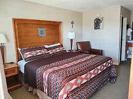 The Lodge at Russell