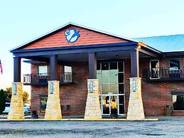 The Lodge at Russell